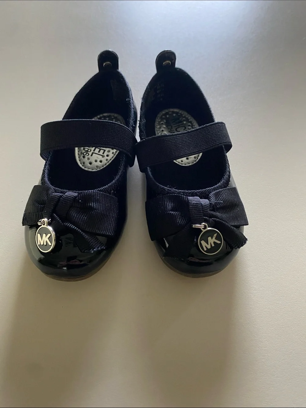 Michael Kors Girls Black dress shoes